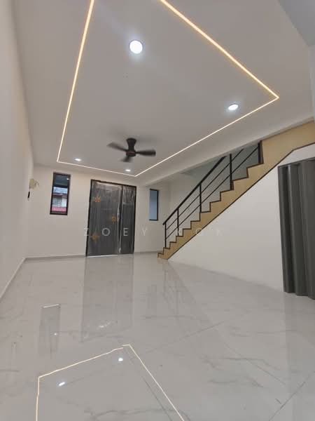 2-storey Terraced House for Sale in Taman Johor Jaya (Johor Bahru) - Zoey Kok - Living Room - PropertyGuru.com.my