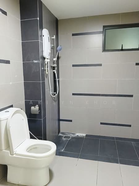 Condominium for Sale at The Z Residence - Marilyn Khor - Bathroom - PropertyGuru.com.my