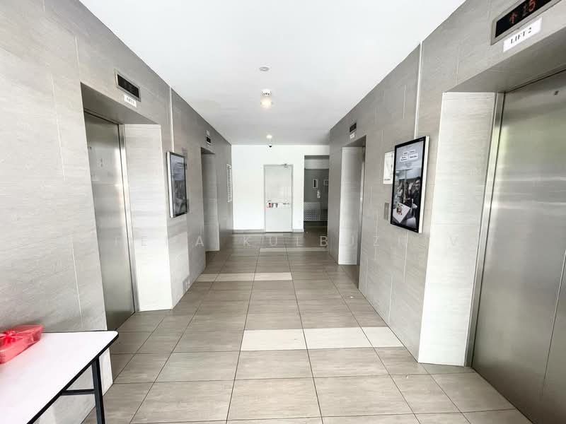 Condominium for Sale at Residensi Rampai II - Zarema Kulbuzheva - Lobby - PropertyGuru.com.my