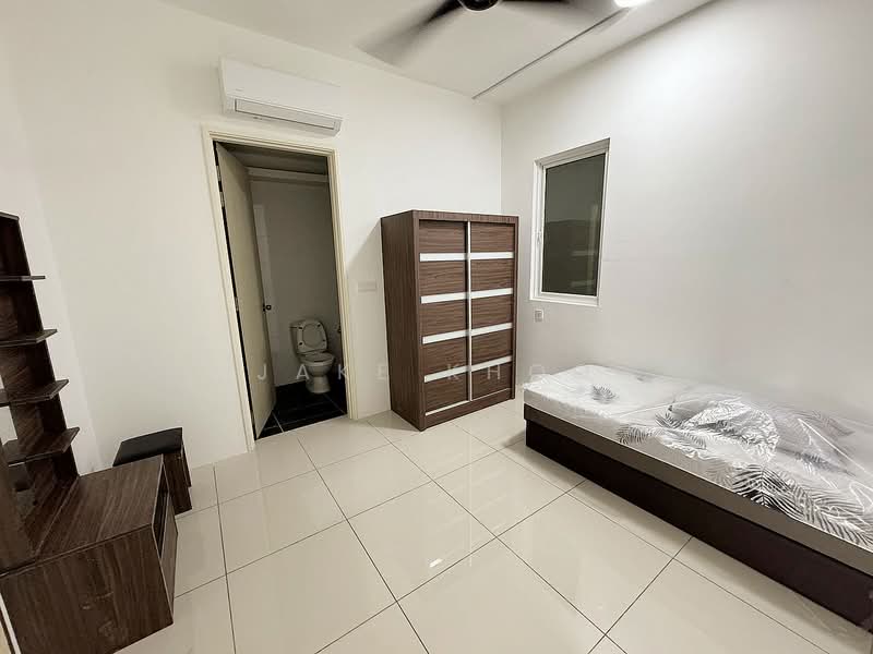 Condominium for Sale at The Clovers - Jake Khoo - Bedroom - PropertyGuru.com.my