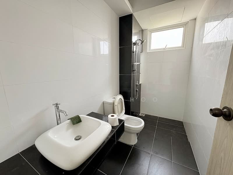 Condominium for Sale at The Clovers - Jake Khoo - Bathroom - PropertyGuru.com.my