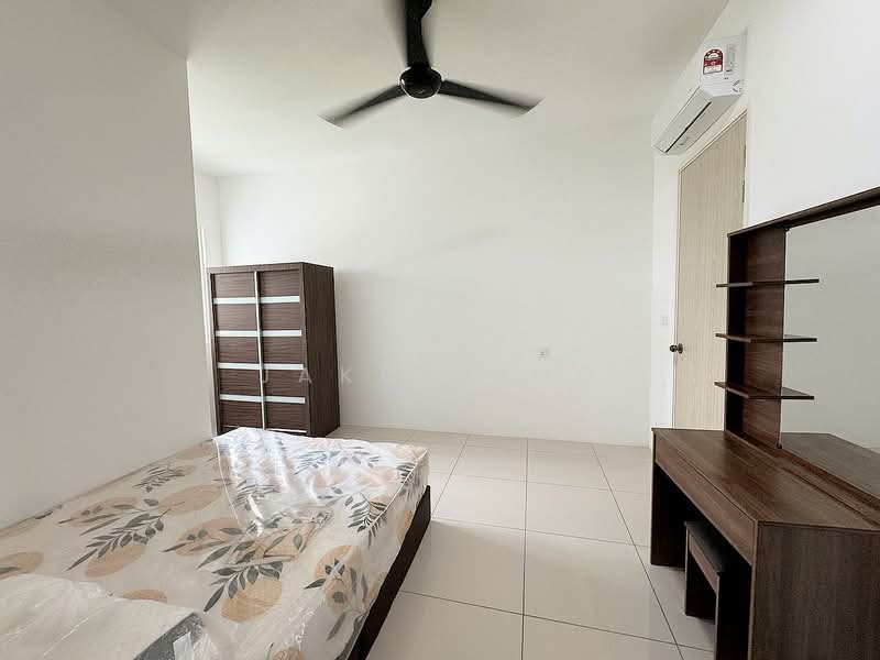 Condominium for Sale at The Clovers - Jake Khoo - Bedroom - PropertyGuru.com.my