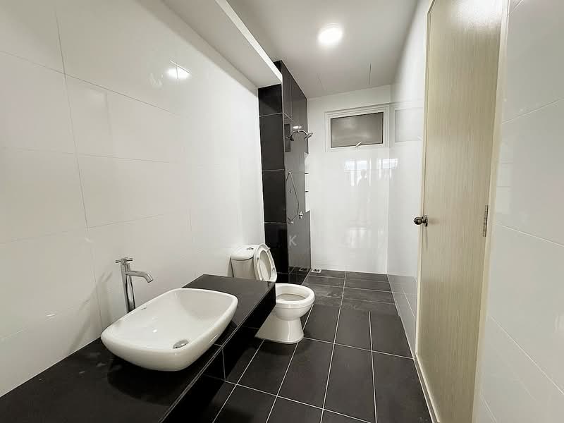 Condominium for Sale at The Clovers - Jake Khoo - Bathroom - PropertyGuru.com.my