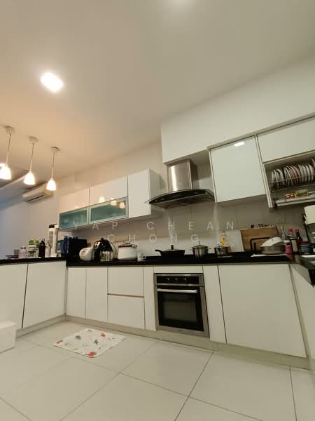 2-storey Terraced House for Sale in Ambang Botanic (Klang) - Yap Chean Chong - Kitchen - PropertyGuru.com.my