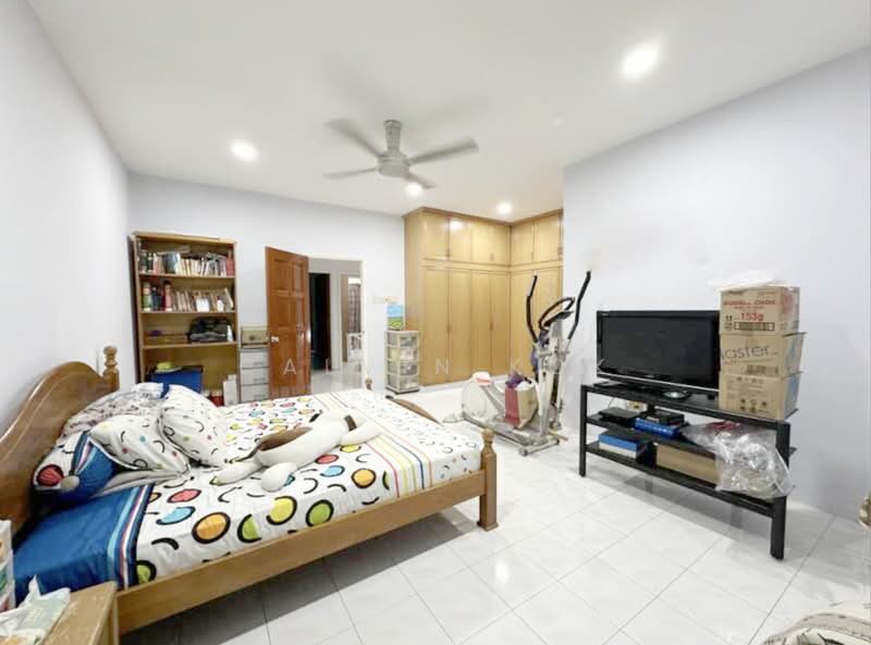 Sungai Long untuk Untuk Dijual - RM 945,000, Apr 2026 - Bedroom - PropertyGuru.com.my
