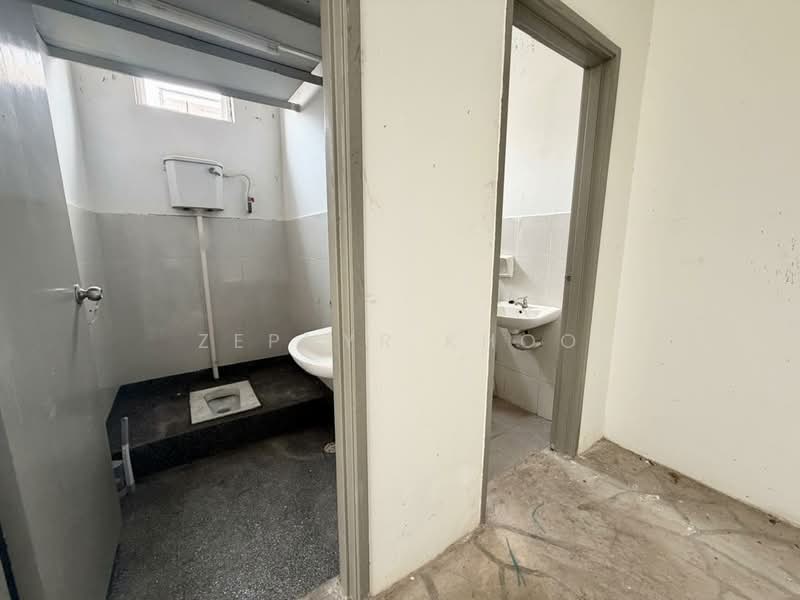Shop for Rent in Nusa Sentral (Iskandar Puteri (Nusajaya)) - Zephyr Khoo - Bathroom - PropertyGuru.com.my