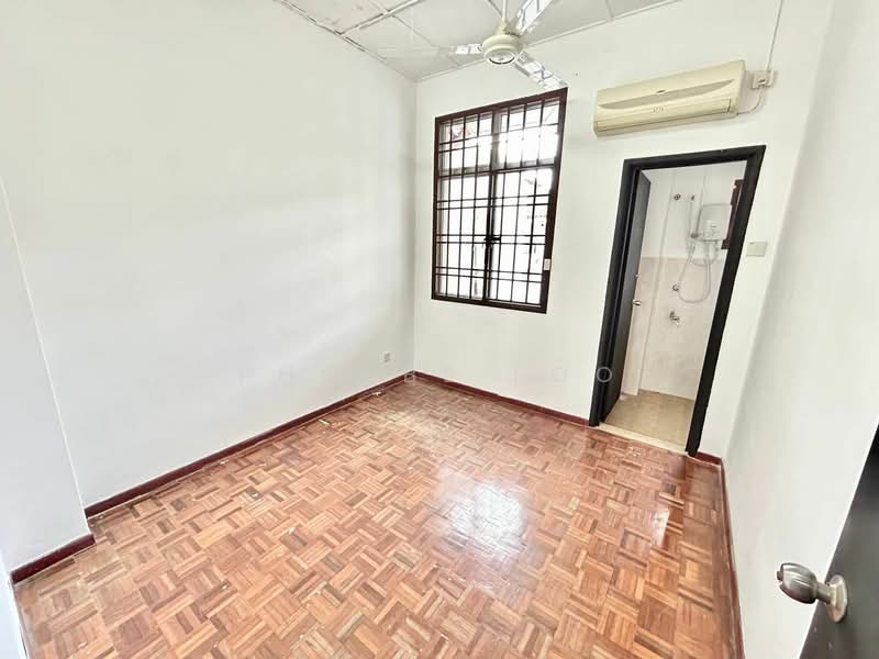 2-storey Terraced House for Sale in Taman Setia Indah (Tebrau) - Phoebe Foo - Bathroom - PropertyGuru.com.my