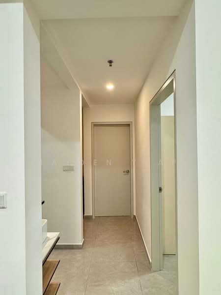 Service Residence for Rent at Vivo Executive Apartment - Jayden Yeap - Corridor - PropertyGuru.com.my