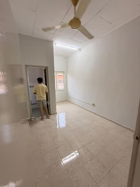 2-storey Terraced House for Rent in Taman Muzaffar Heights (Bukit Katil) - Woon . - Interior - PropertyGuru.com.my