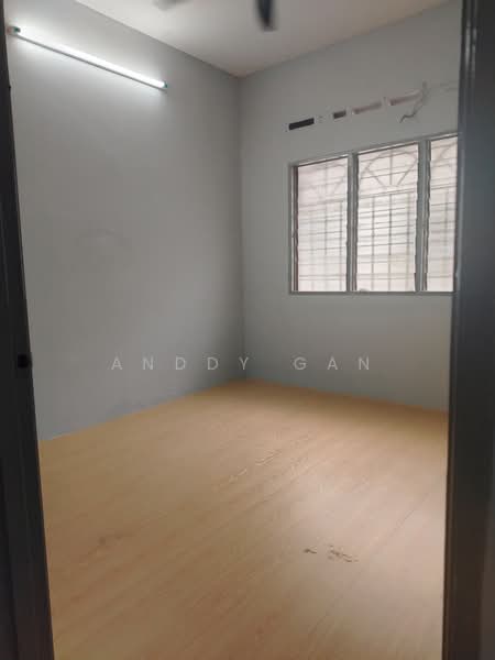 Taman Saujana untuk Untuk Disewa - RM 1,400 /bulan, Apr 2026 - Interior - PropertyGuru.com.my