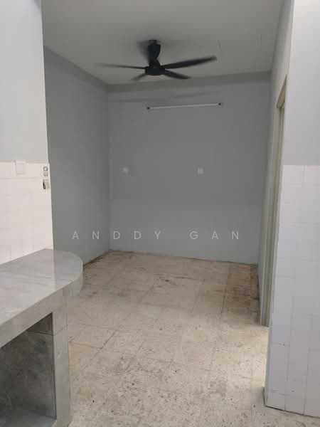 Taman Saujana untuk Untuk Disewa - RM 1,400 /bulan, Apr 2026 - Interior - PropertyGuru.com.my