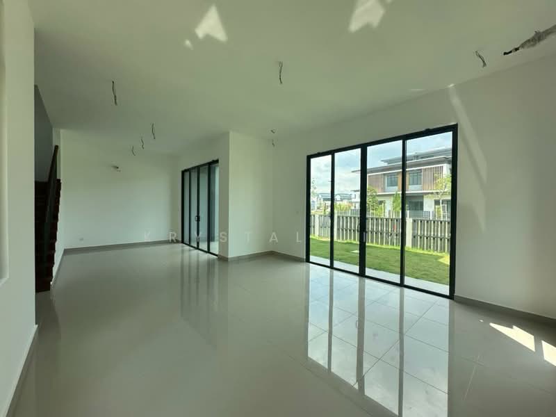 Semi-Detached House for Rent in Cyberjaya (Selangor) - Krystal Lim - Living Room - PropertyGuru.com.my