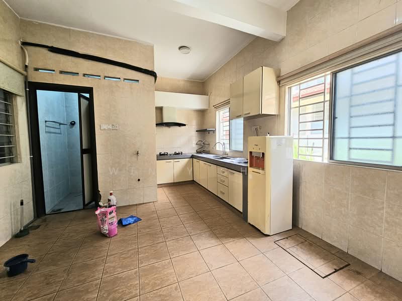 Taman Puchong Tekali untuk Untuk Dijual - RM 588,000, Mac 2026 - Kitchen - PropertyGuru.com.my