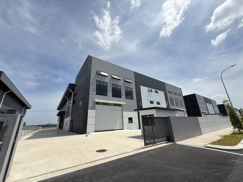 Semi-D Factory for Rent in Kapar Industrial Park (Kapar) - Celine Gan - Exterior - PropertyGuru.com.my