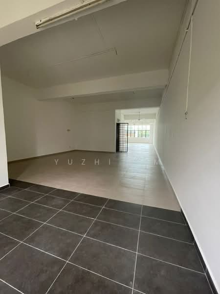 Shop / Office for Rent in Taman Perling (Labis) - Yuzhi Lim - Interior - PropertyGuru.com.my
