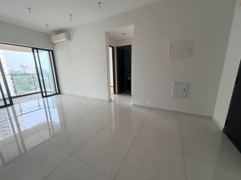 Condominium for Sale at Kings Bay @ Country Garden Danga Bay - Alex Ng - Living Room - PropertyGuru.com.my