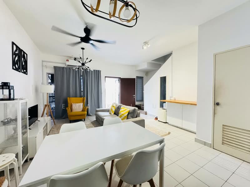 Terraced House for Sale in Bandar Mahkota Banting (Tanjong Duabelas) - Zarema Kulbuzheva - Living Room - PropertyGuru.com.my