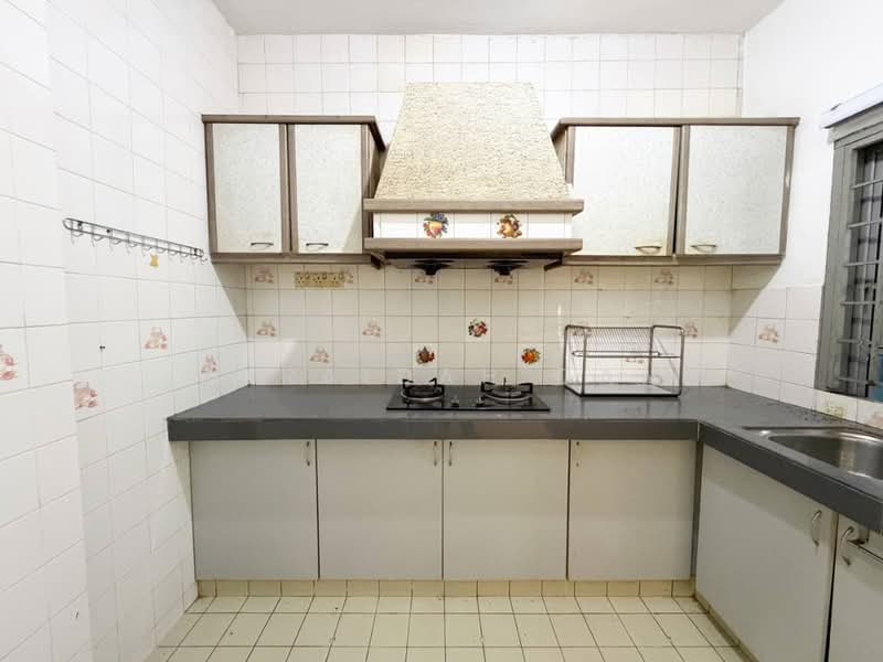2-storey Terraced House for Sale in Taman Setiawangsa (Setiawangsa) - Zuraidah Dan - Kitchen - PropertyGuru.com.my
