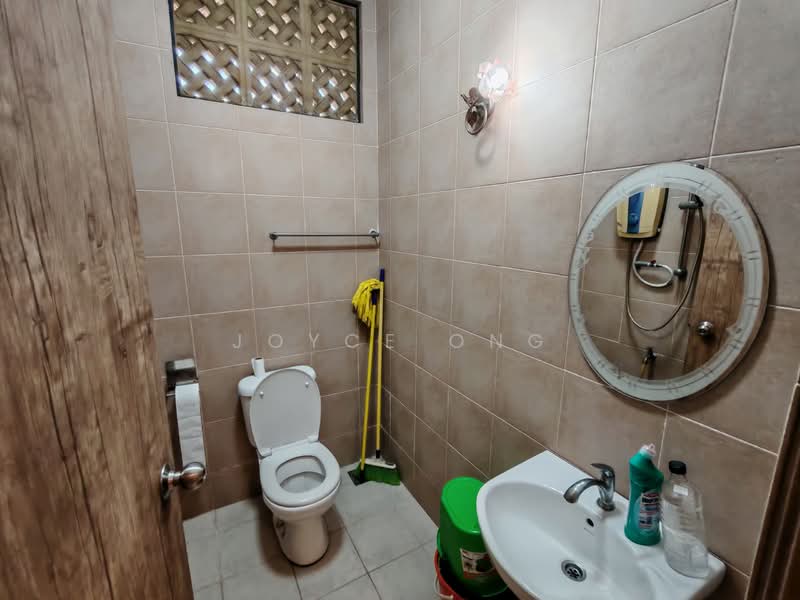 Bungalow for Sale in Gelang Patah (Johor) - Joyce Ong - Bathroom - PropertyGuru.com.my