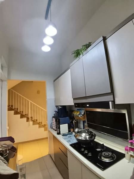 2-storey Terraced House for Sale in Taman Kota Masai (Pasir Gudang) - Zira . - Kitchen - PropertyGuru.com.my