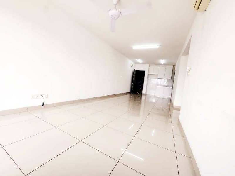Servis Apartment untuk Disewa di Sentrovue - Yu Zu En - Living Room - PropertyGuru.com.my