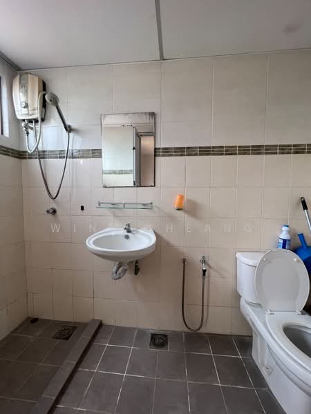Palm Spring @ Damansara untuk Untuk Disewa - RM 1,600 /bulan, Apr 2026 - Bathroom - PropertyGuru.com.my