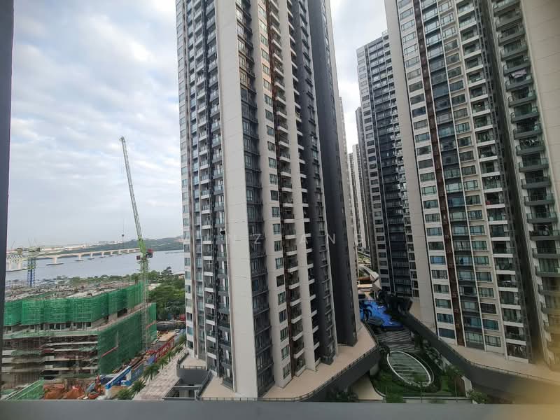 Service Residence for Rent at R&F Princess Cove Phase 1 - Vinz Ang - Exterior - PropertyGuru.com.my