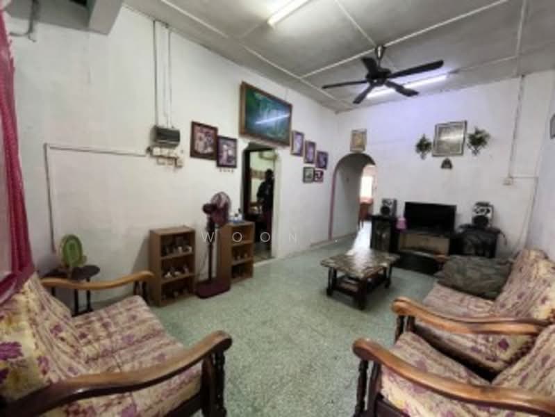1-storey Terraced House for Rent in Ayer Keroh (Melaka) - Woon . - Living Room - PropertyGuru.com.my