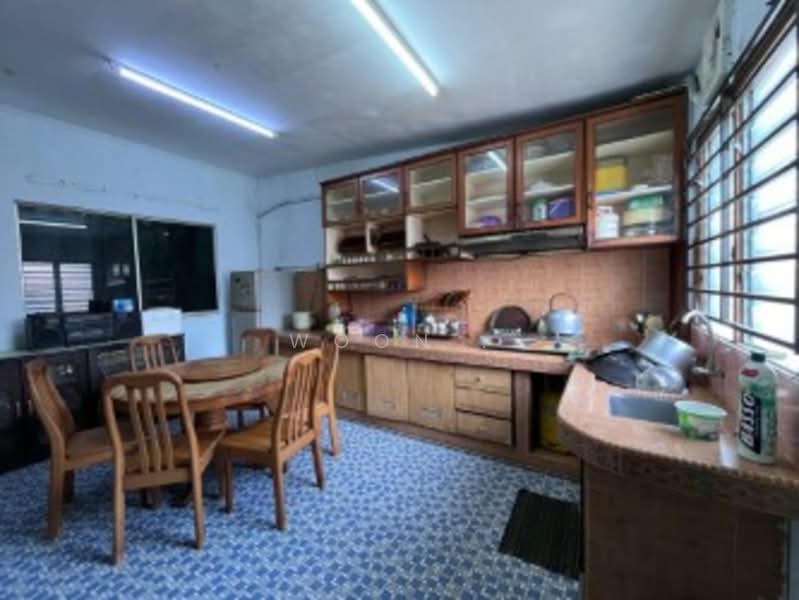 1-storey Terraced House for Rent in Ayer Keroh (Melaka) - Woon . - Kitchen - PropertyGuru.com.my