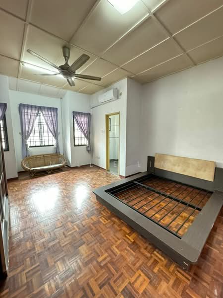 2-storey Terraced House for Sale in Taman Setia Indah (Tebrau) - Nellie Lim - Bedroom - PropertyGuru.com.my