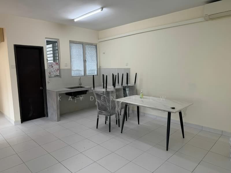 Service Residence for Rent at Amara - Kayden Hiew - Kitchen - PropertyGuru.com.my