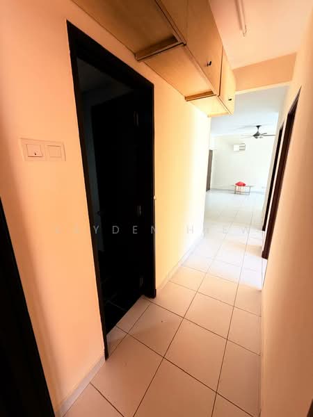 Service Residence for Rent at Amara - Kayden Hiew - Corridor - PropertyGuru.com.my