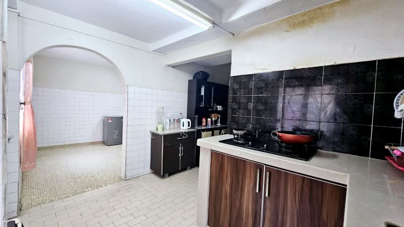 2-storey Terraced House for Sale in Keramat (Kuala Lumpur) - Zul Syafiq - Kitchen - PropertyGuru.com.my