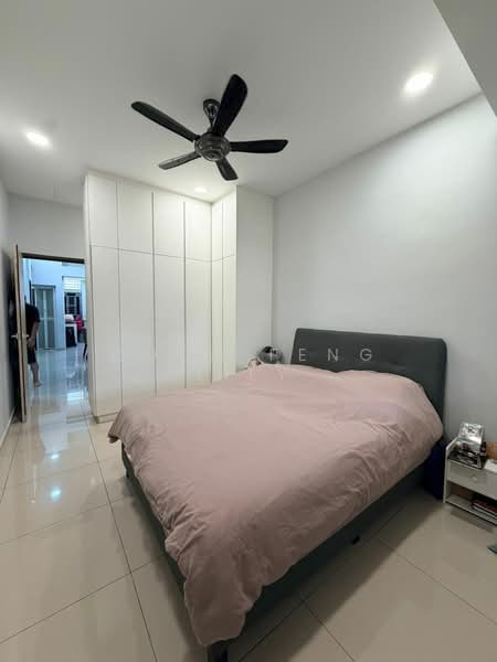 1-storey Terraced House for Sale in Bandar Baru Permas Jaya (Permas Jaya) - Coco Feng Lily - Bedroom - PropertyGuru.com.my
