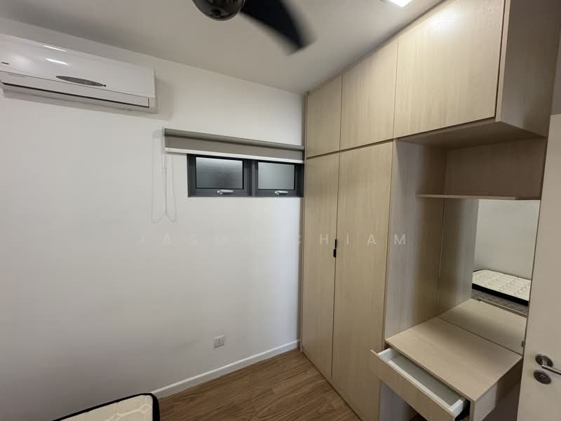 Condominium for Rent at Lakefront Residence - Jason Chiam - 3RD BEDROOM - PropertyGuru.com.my