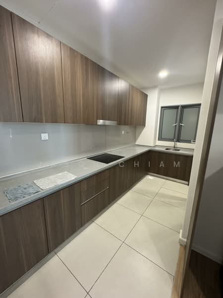 Condominium for Rent at Lakefront Residence - Jason Chiam - Kitchen - PropertyGuru.com.my