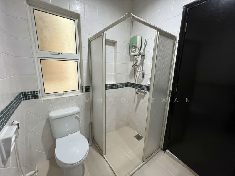 Condominium for Sale at Armanee Terrace - Muhammad Ezwan - Bathroom - PropertyGuru.com.my