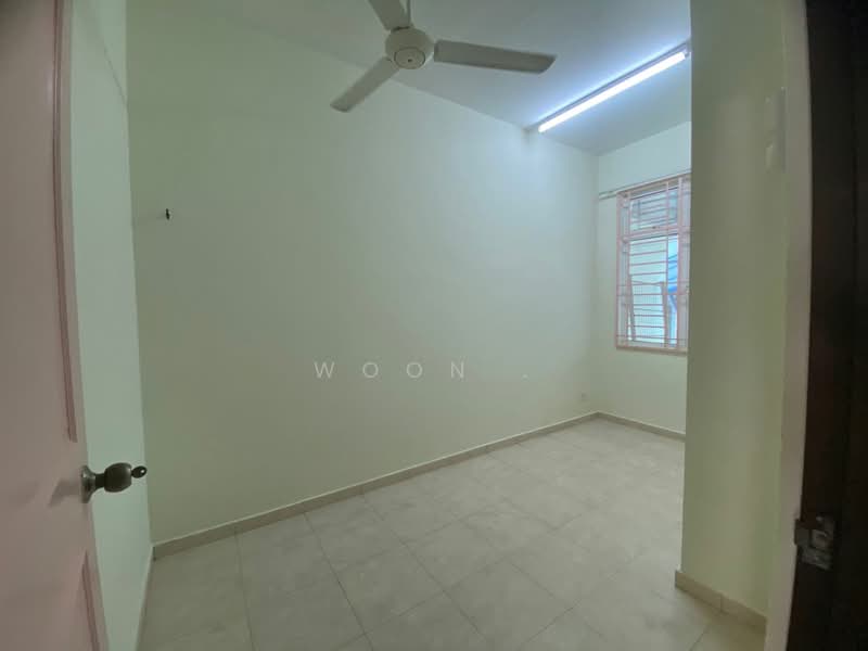 For Rent - Taman Bukit Beruang Permai