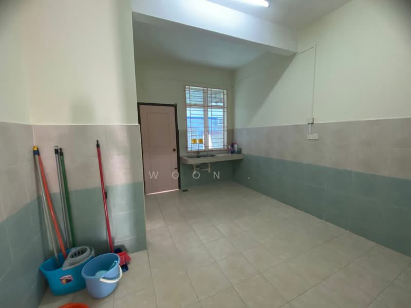 For Rent - Taman Bukit Beruang Permai