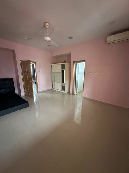 2-storey Terraced House for Sale in Bandar Baru Permas Jaya (Permas Jaya) - Kok Hui - Living Room - PropertyGuru.com.my