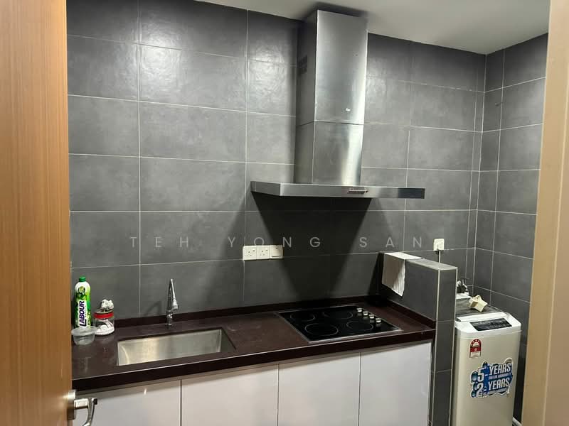 Service Residence for Rent at Citizen @ Old Klang Road - Teh Yong San - Kitchen - PropertyGuru.com.my