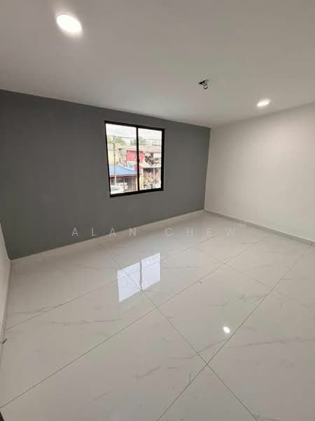 2-storey Terraced House for Sale in Taman Perindustrian Permas Jaya (Masai) - Alan Chew - Interior - PropertyGuru.com.my
