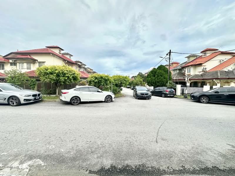 2-storey Terraced House for Sale in Usj 9 (Subang Jaya) - Azli Ibrahim - Exterior - PropertyGuru.com.my