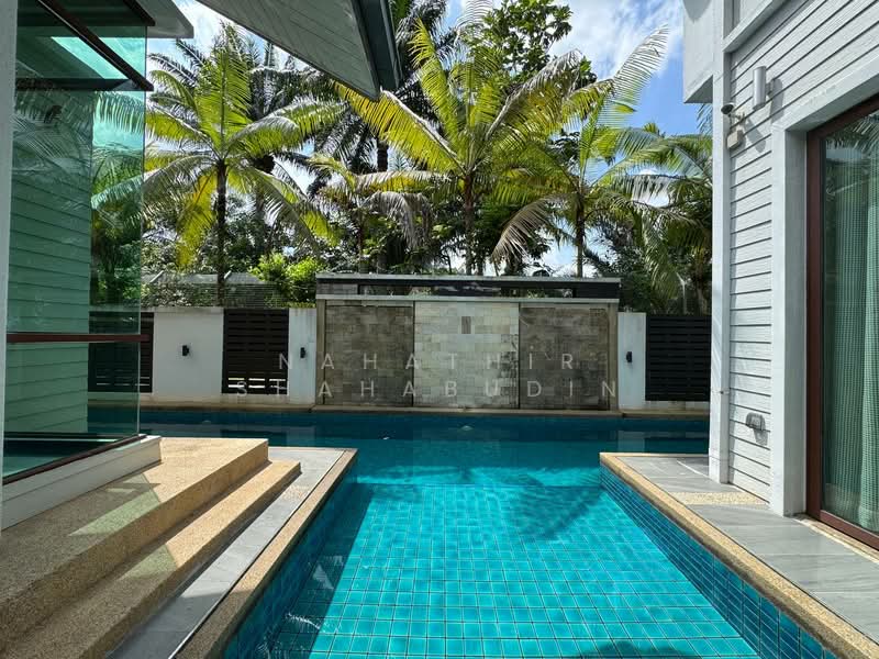 Bungalow for Sale in Bukit Jelutong (Shah Alam) - Nahathir Shahabudin - Exterior - PropertyGuru.com.my