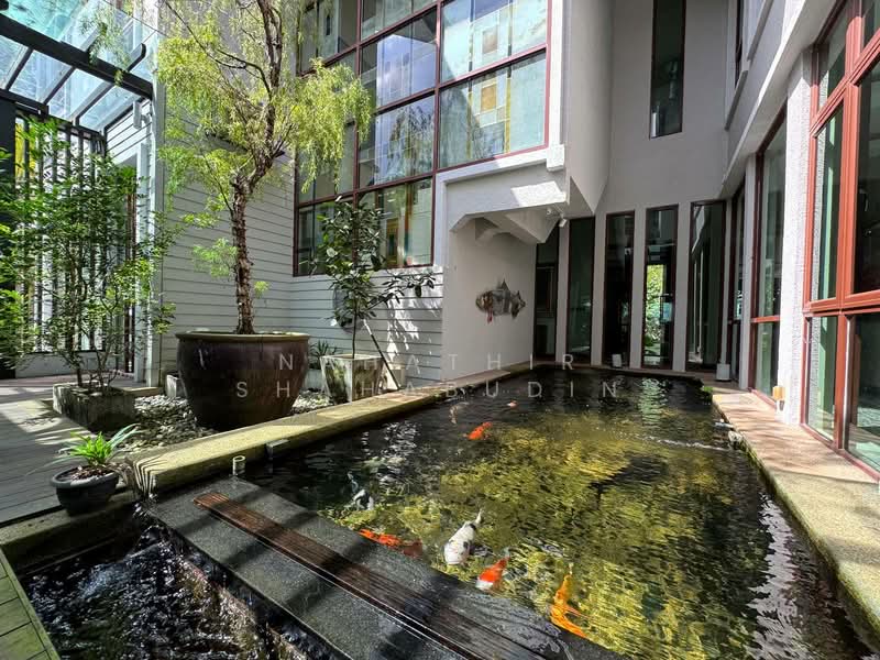 Bungalow for Sale in Bukit Jelutong (Shah Alam) - Nahathir Shahabudin - Exterior - PropertyGuru.com.my