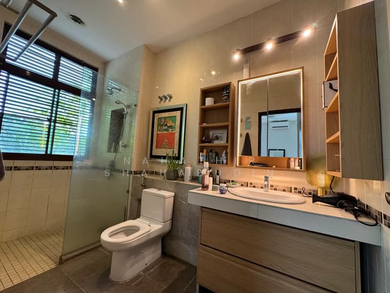 Bungalow for Sale in Bukit Jelutong (Shah Alam) - Nahathir Shahabudin - Bathroom - PropertyGuru.com.my