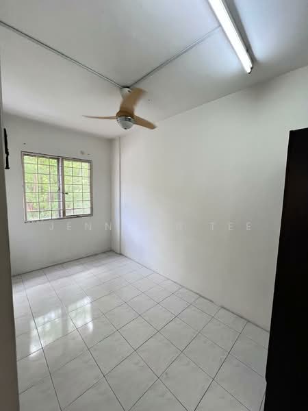 saujana apartment untuk Untuk Dijual - RM 210,000, Apr 2026 - Interior - PropertyGuru.com.my