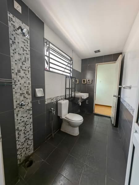2-storey Terraced House for Rent in Bandar Bukit Raja (Klang) - Lian See - Bathroom - PropertyGuru.com.my