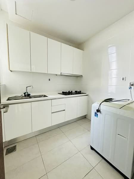 Service Residence for Rent at Paragon Residences @ Straits View - Karen Yeo - Kitchen - PropertyGuru.com.my