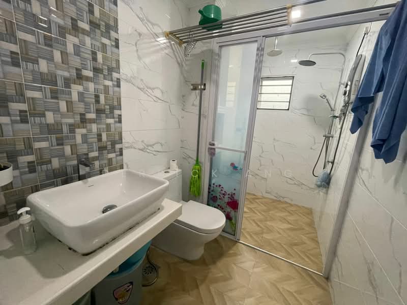 2-storey Terraced House for Sale in Denai Alam (Shah Alam) - Derrick Ang - Bathroom - PropertyGuru.com.my